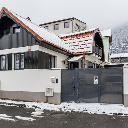 Sun Villas Accommodation 布拉索夫 外观 照片