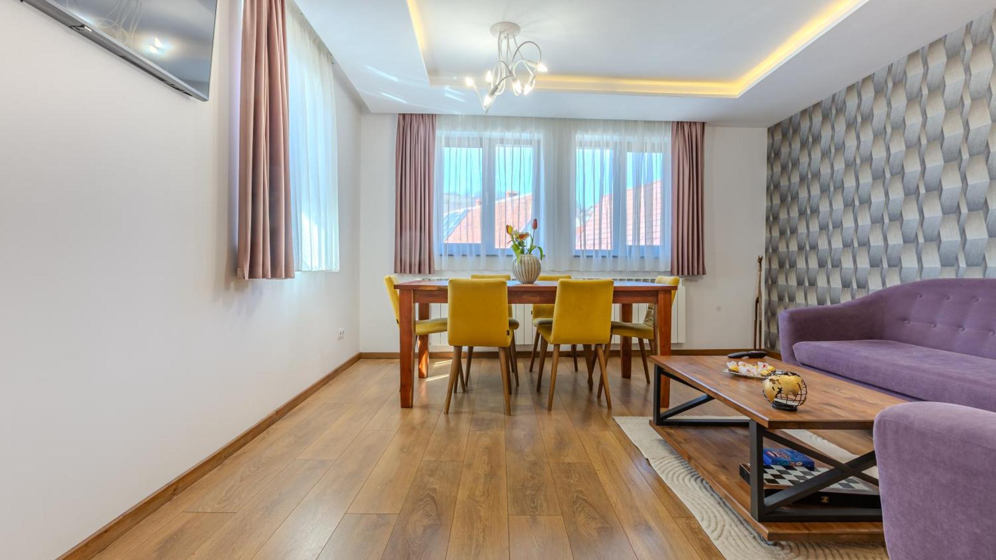 Sun Villas Accommodation 布拉索夫 外观 照片